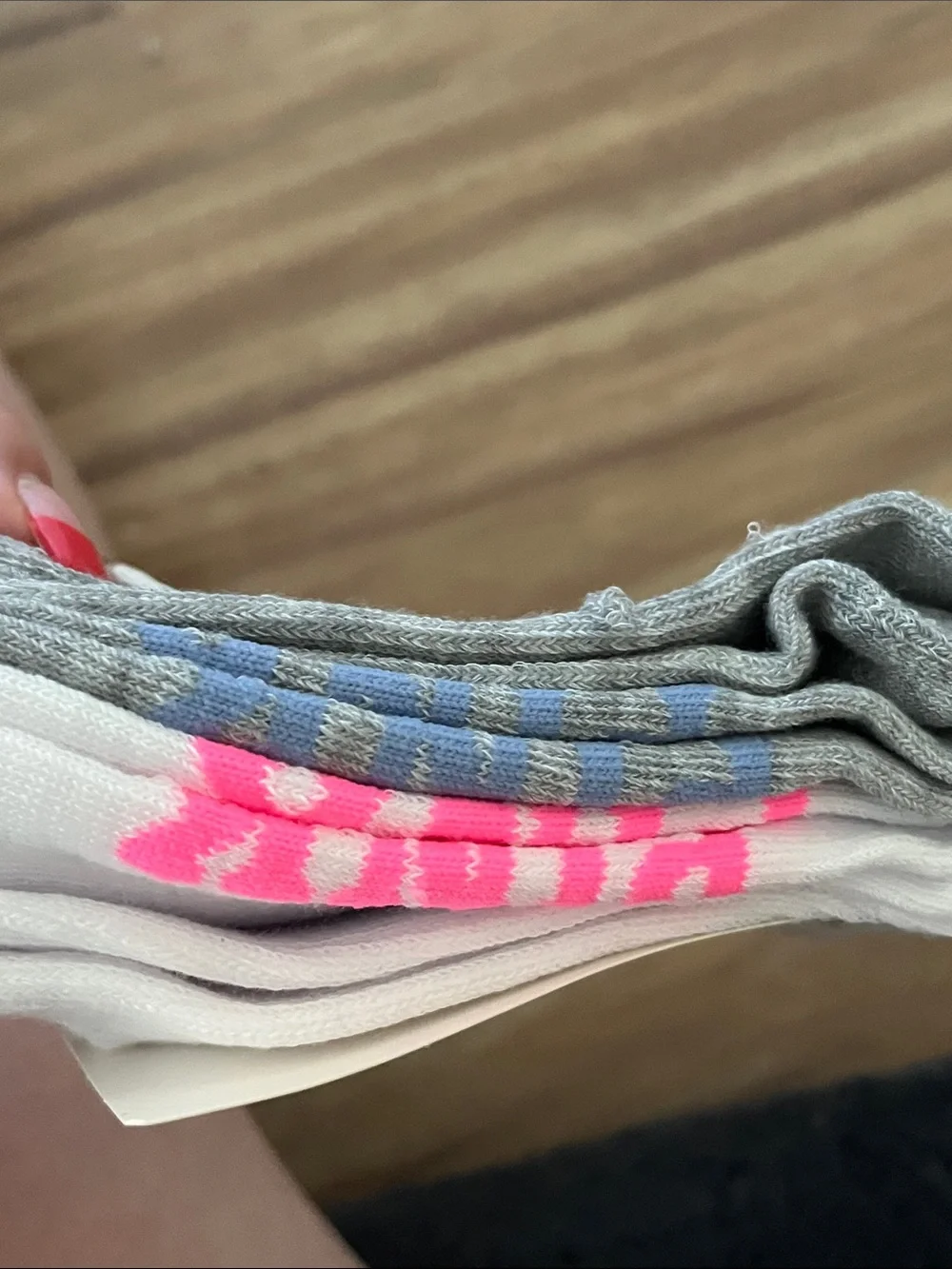 PINK Victoria's Secret Gray & White Crew Sock 2-Pack with Embroidered Dog